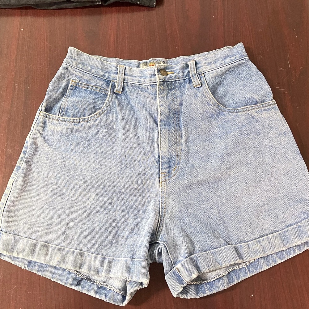 The limited jean shorts USED GOOD CONDITION